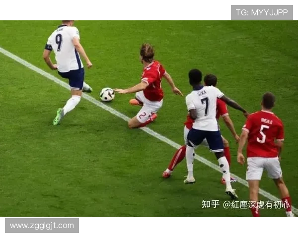 欧洲杯精彩瞬间分析：乌龙球如何引发比赛逆转走势清晰