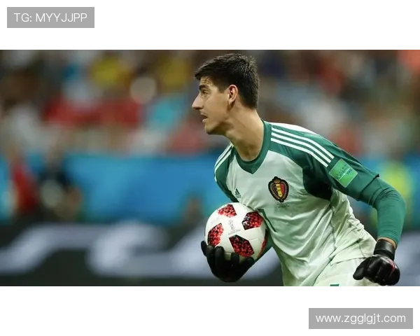 库尔图瓦入选FIFA最佳阵容，门将位置表现稳健