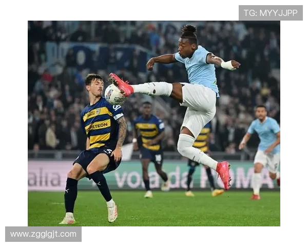 AC米兰战术调整阶段性实践：能否真正明确方向仍需观察