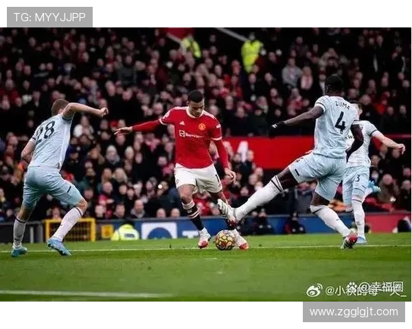 曼联防线失误频繁引发争议，对球队近期稳定性造成影响