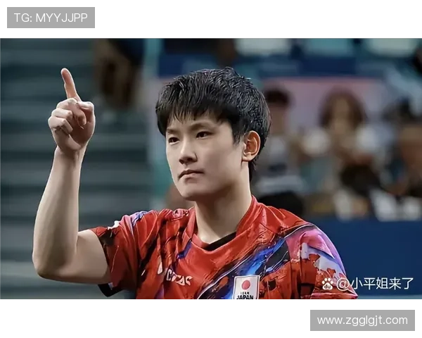 张本智和家的冰箱里塞满能量饮料，训练完直接对瓶吹